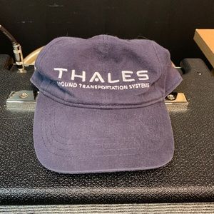 Velcro-back Hat - Very good condition